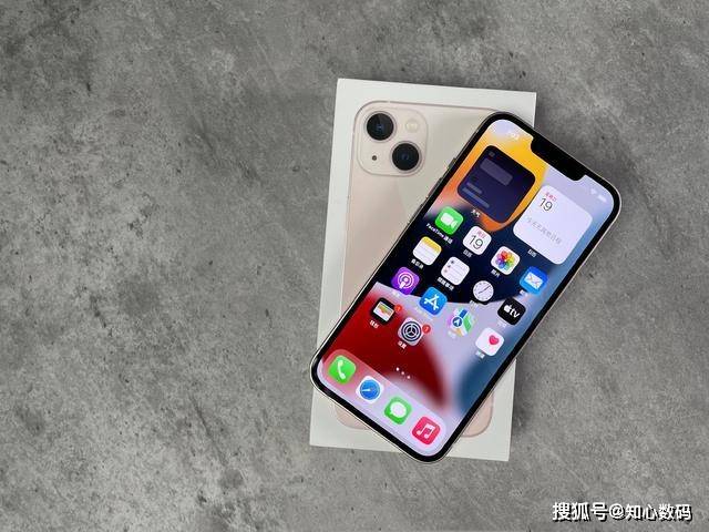 三国战纪苹果手机版:iPhone开始“大降价”，这四款跌至新低，你喜欢哪一款？