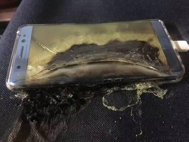 三宾手机爆炸新闻高温手机爆炸是哪个品牌的